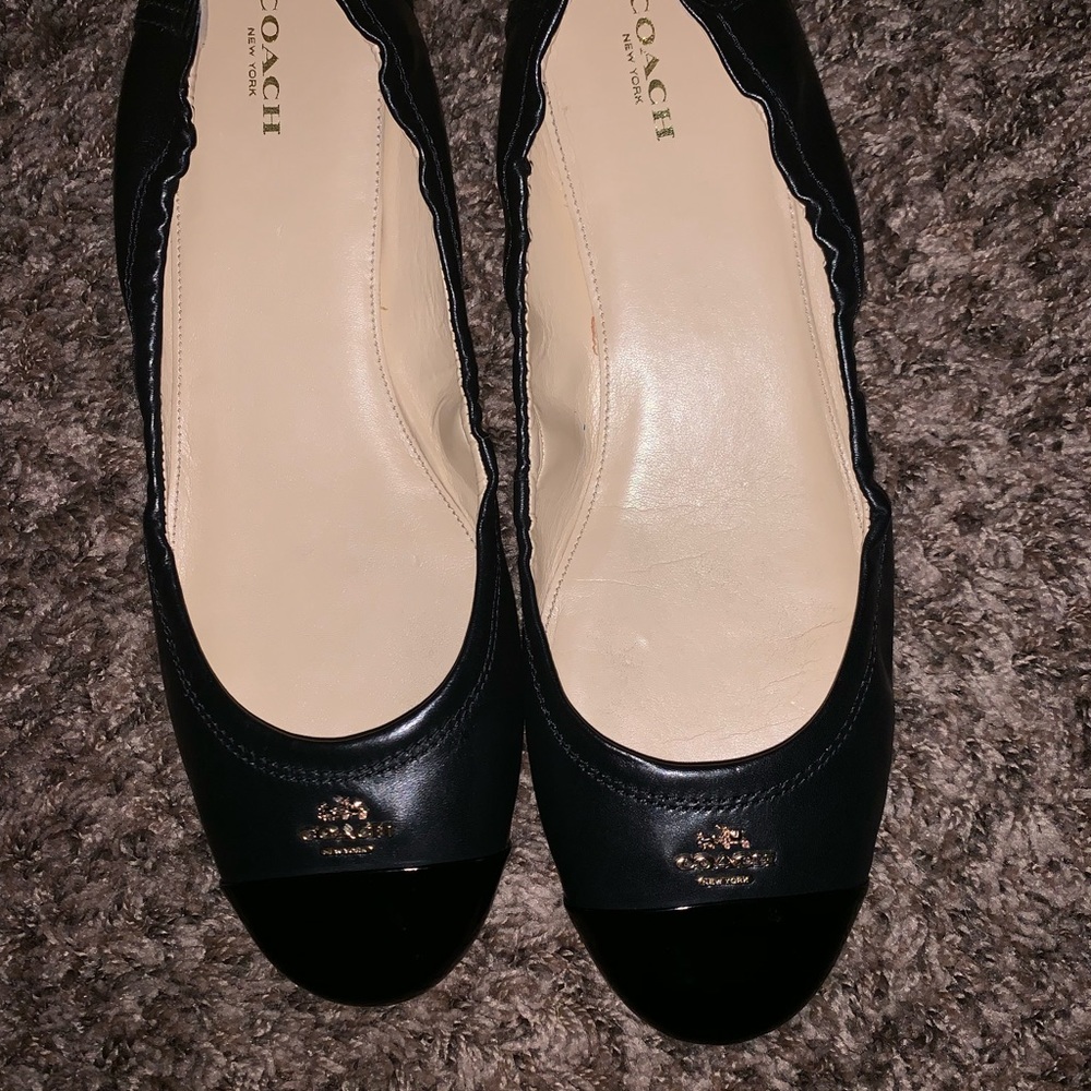 Black Coach Flats